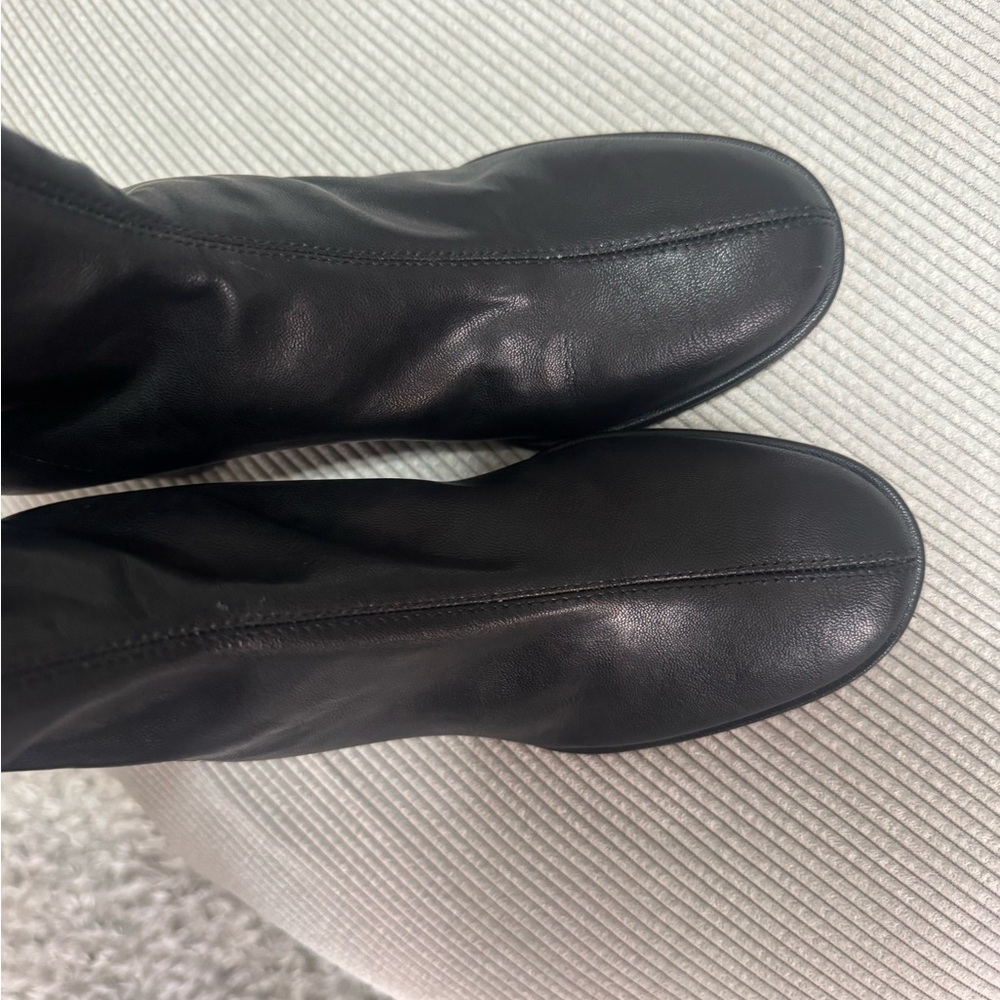 H&M Black Heeled Shoes Sleek and Polished